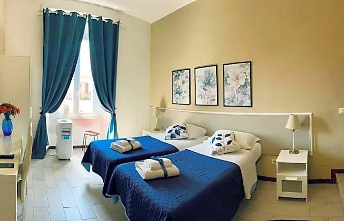 Affittacamere Girasole 4*